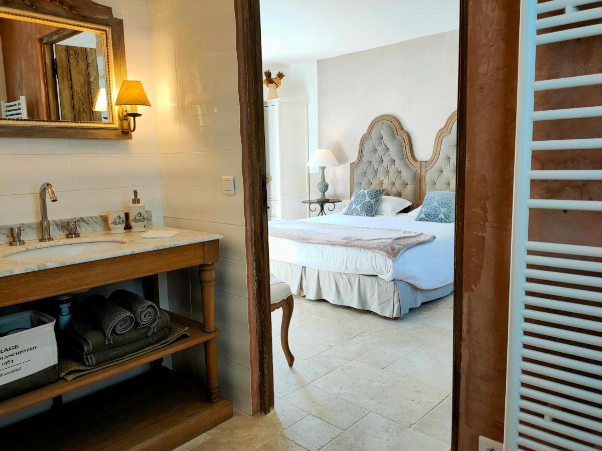 Le Clos Bel Ami Chambre D'Hotes Avec Piscine Bec-de-Mortagne Exterior foto