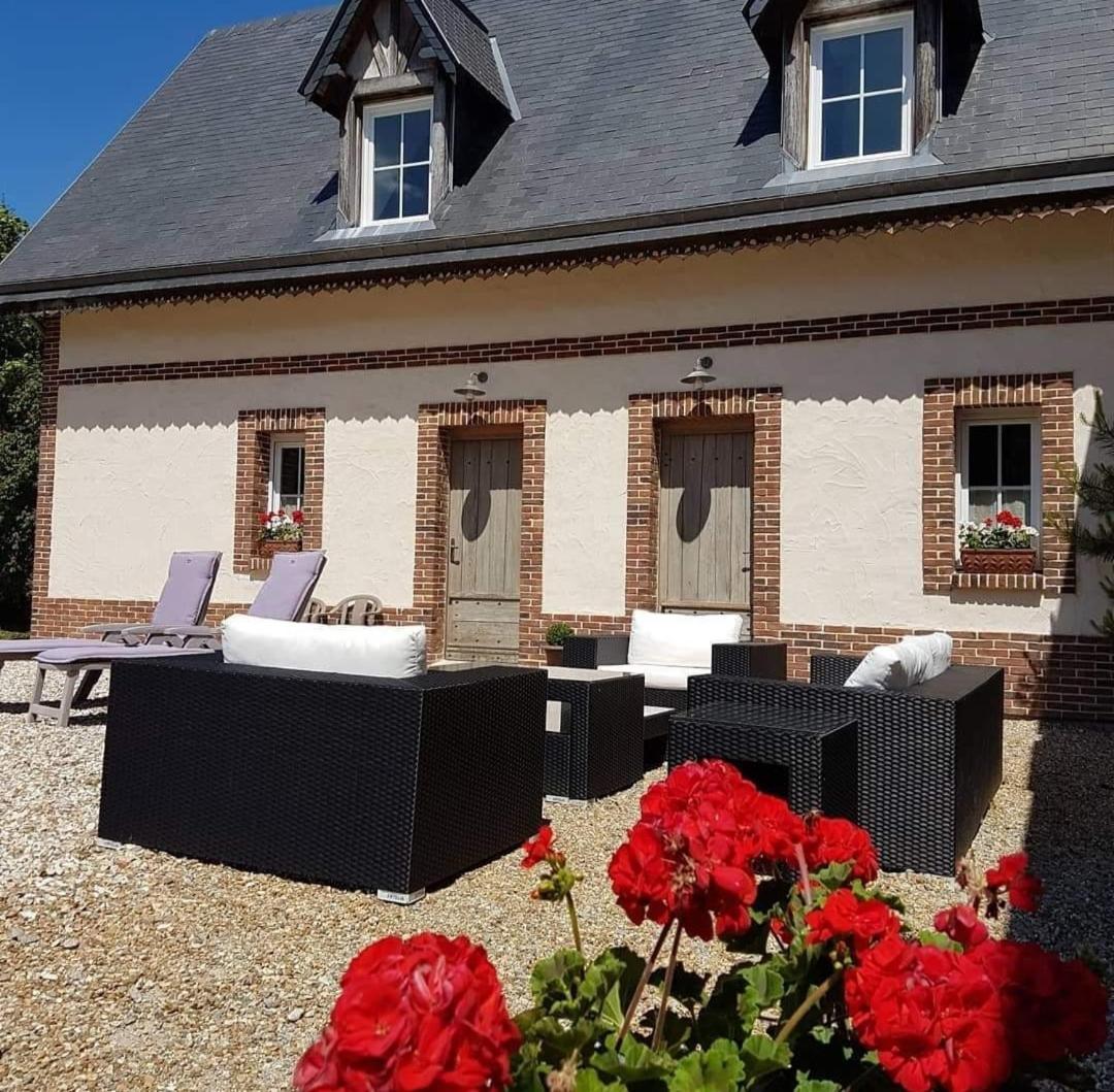 Le Clos Bel Ami Chambre D'Hotes Avec Piscine Bec-de-Mortagne Cameră foto