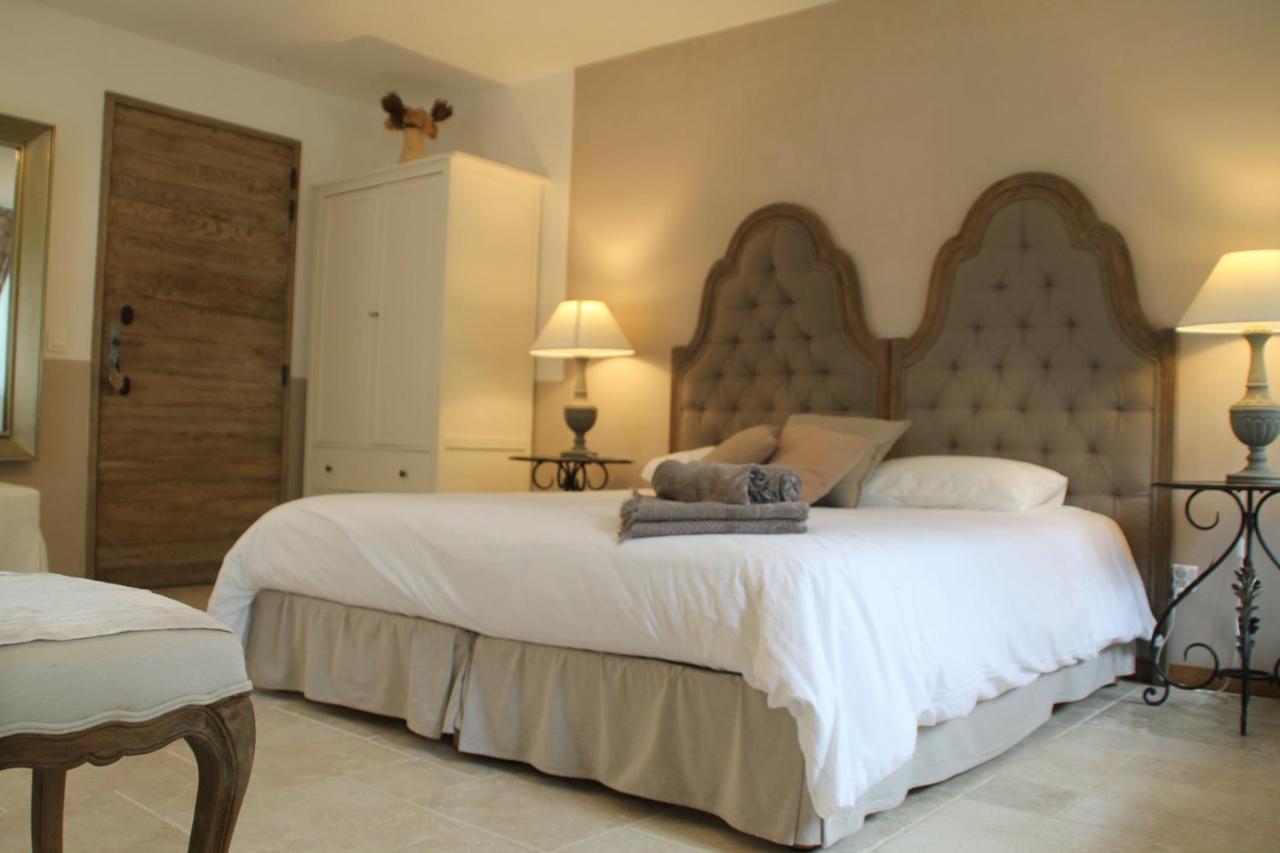 Le Clos Bel Ami Chambre D'Hotes Avec Piscine Bec-de-Mortagne Exterior foto